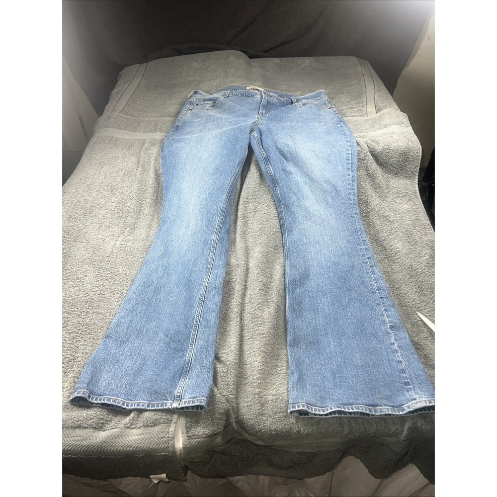 Abercrombie & Fitch Curve Love Mid Rise‎ The Bootcut Women's Jeans Size 34